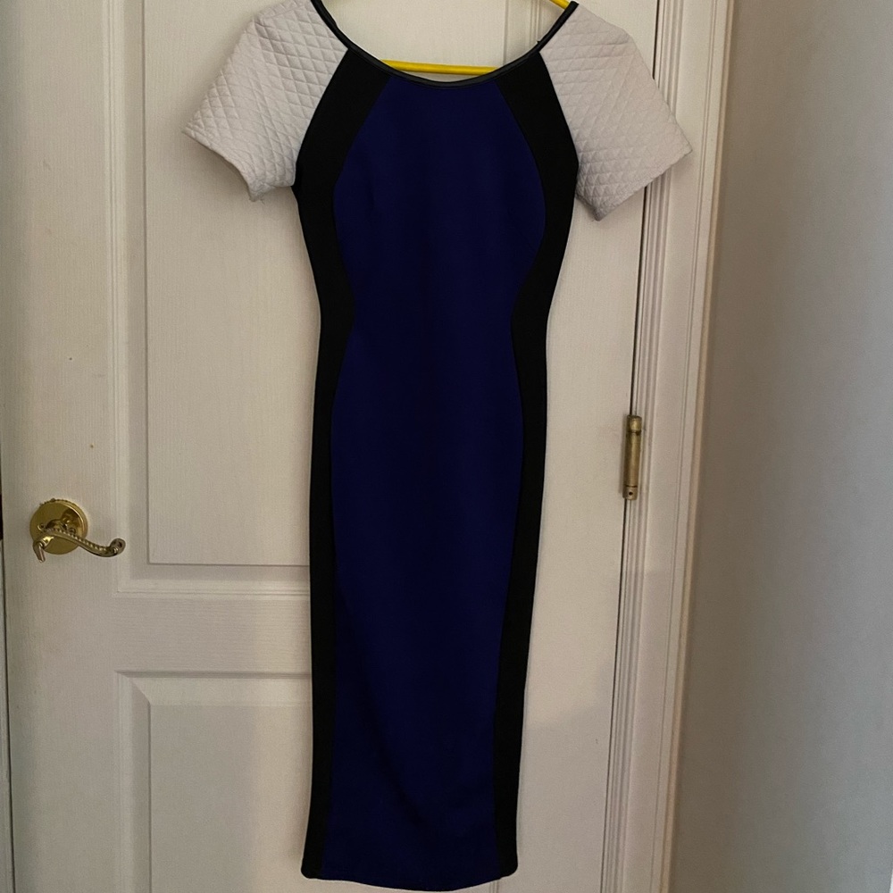 Like new fitted dress,